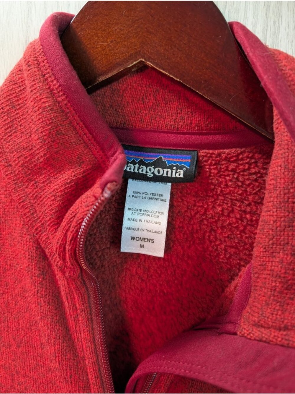 Patagonia Women's Better Sweater Jacket Red Fleece Full Zip Medium Mock Neck - Picture 3 of 6